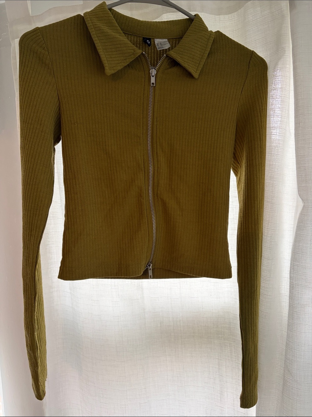 H&M Ribbed Olive Green Zip-Up Collared Top